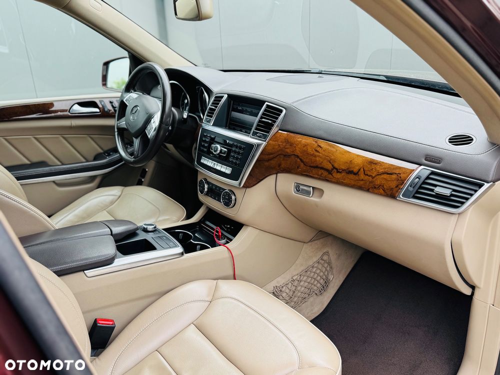 Mercedes-Benz GL 450 4Matic 7G-TRONIC Grand Edition - 11