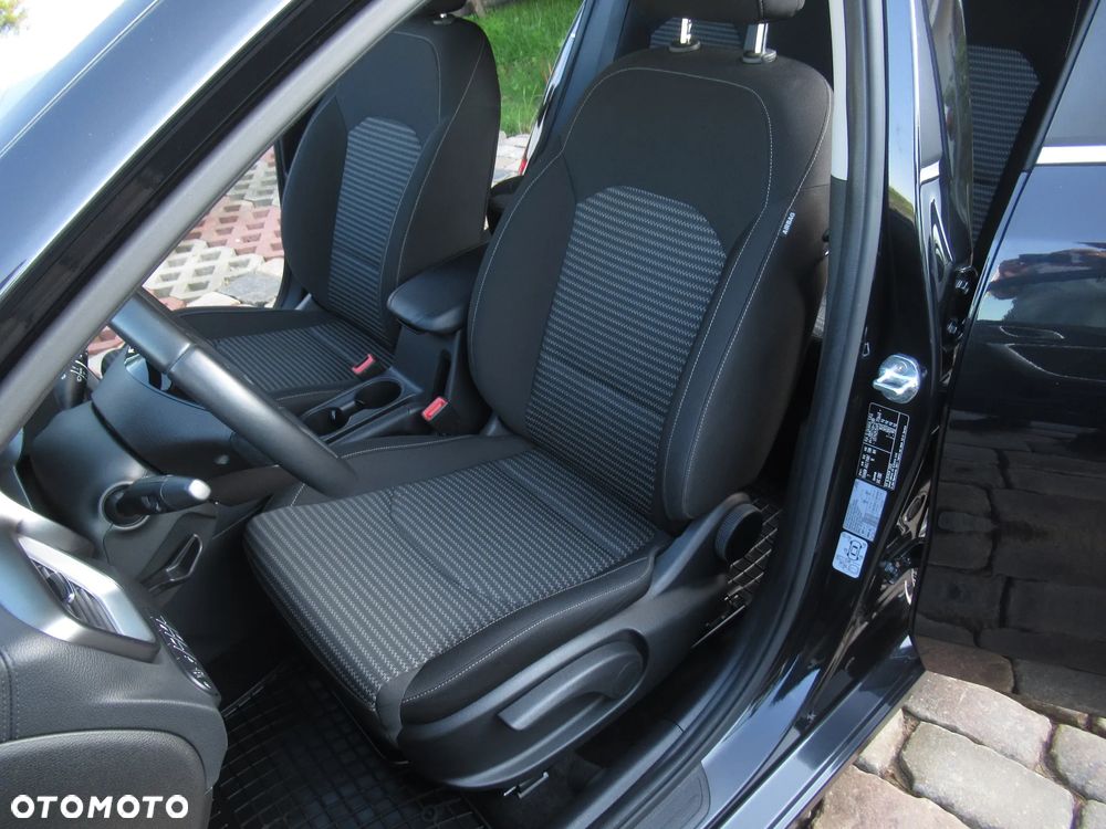 Kia Ceed 1.5 T-GDI M - 6