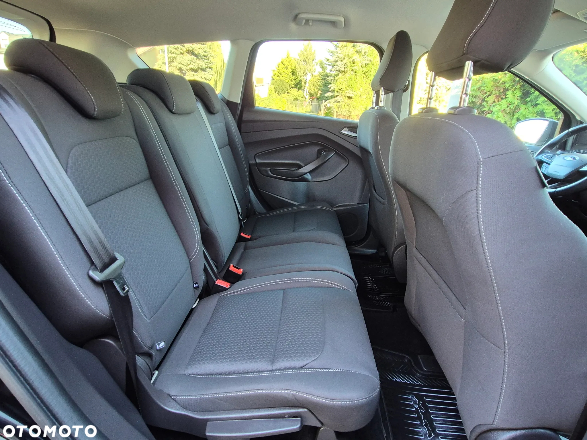 Ford Kuga - 29