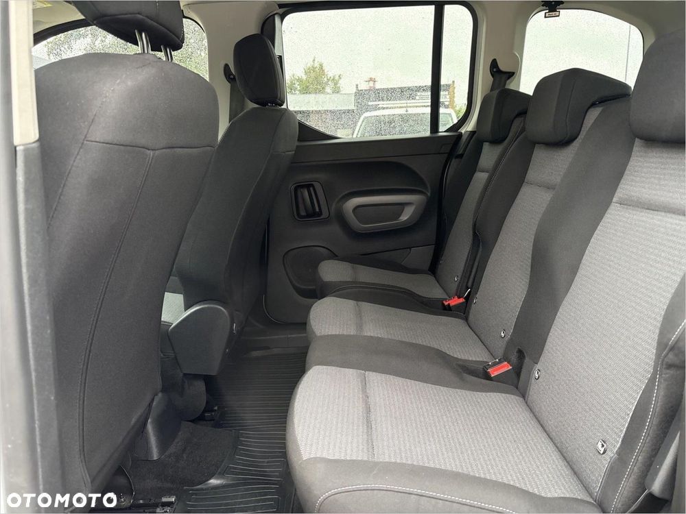 Toyota Proace City Verso 1.2 D-4T Business - 15