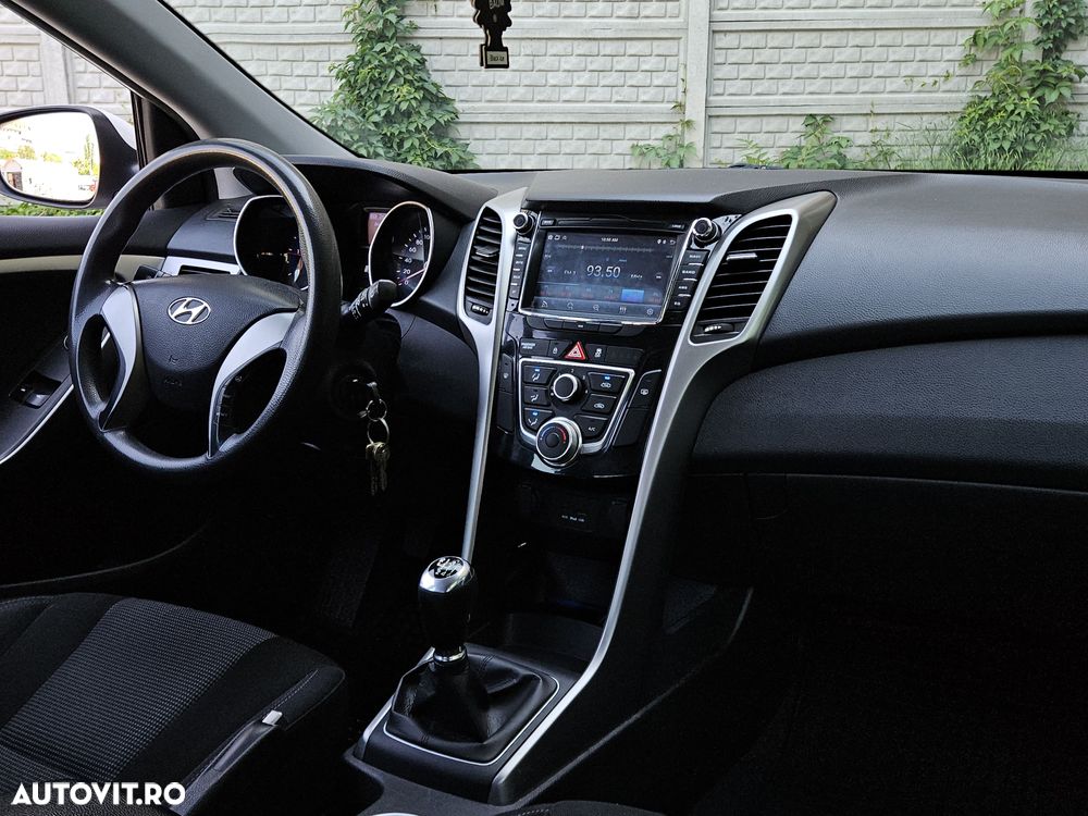 Hyundai i30 1.4 CRDi Trend - 7