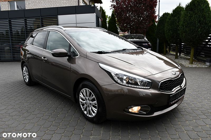 Kia Ceed 1.6 GDI Platinum Edition - 28