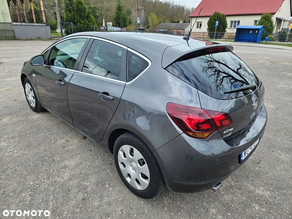 Opel Astra 1.4 Turbo - 5