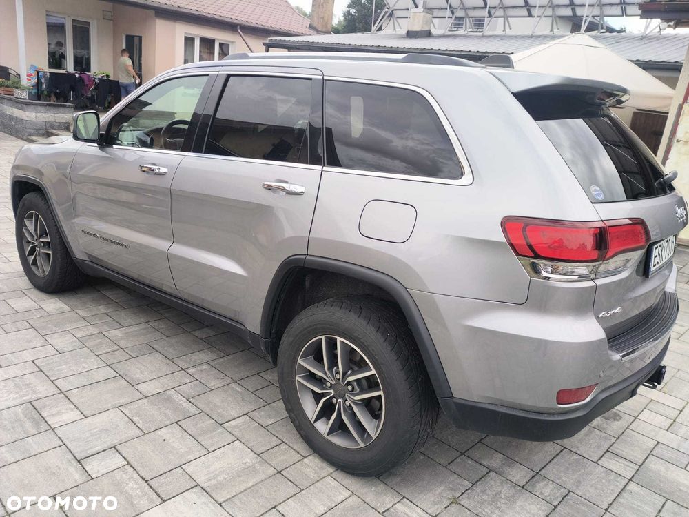 Jeep Grand Cherokee - 5