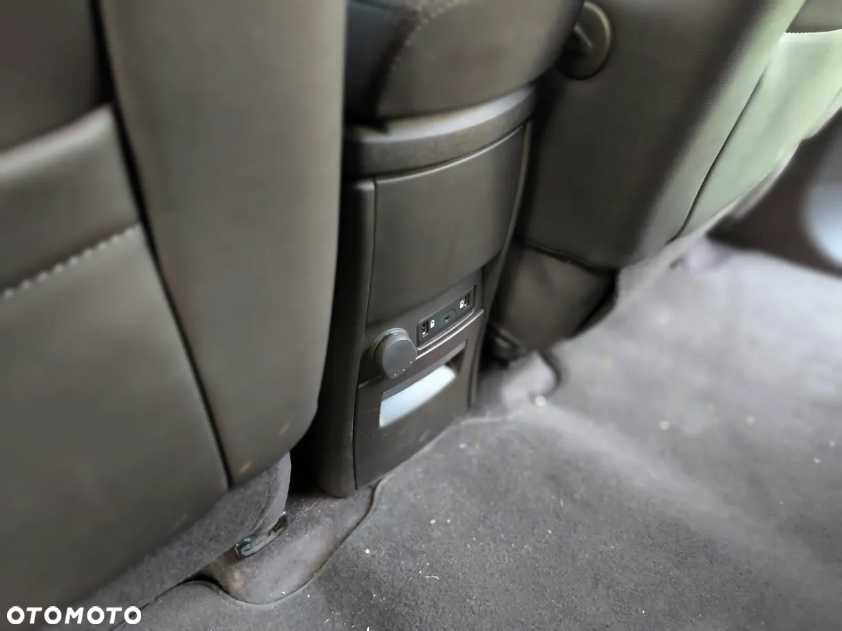 Renault Espace Energy TCe 200 EDC Intens - 28