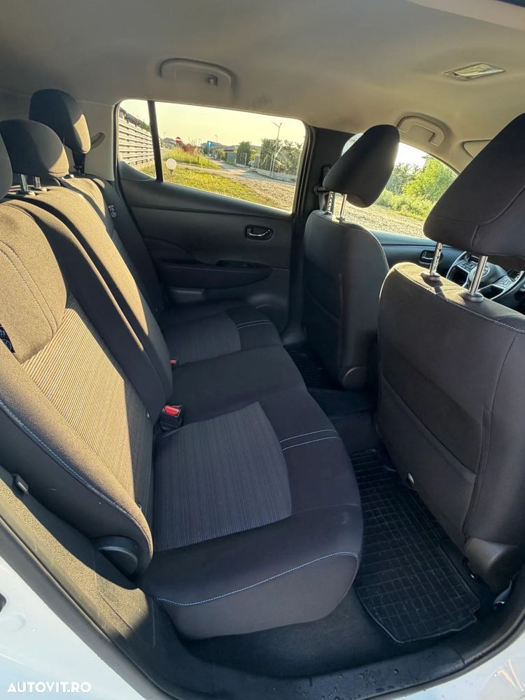 Nissan LEAF 40 kWh N-Connecta - 12