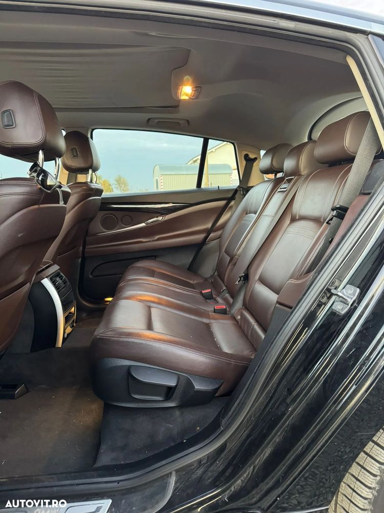 BMW Seria 5 520d - 7