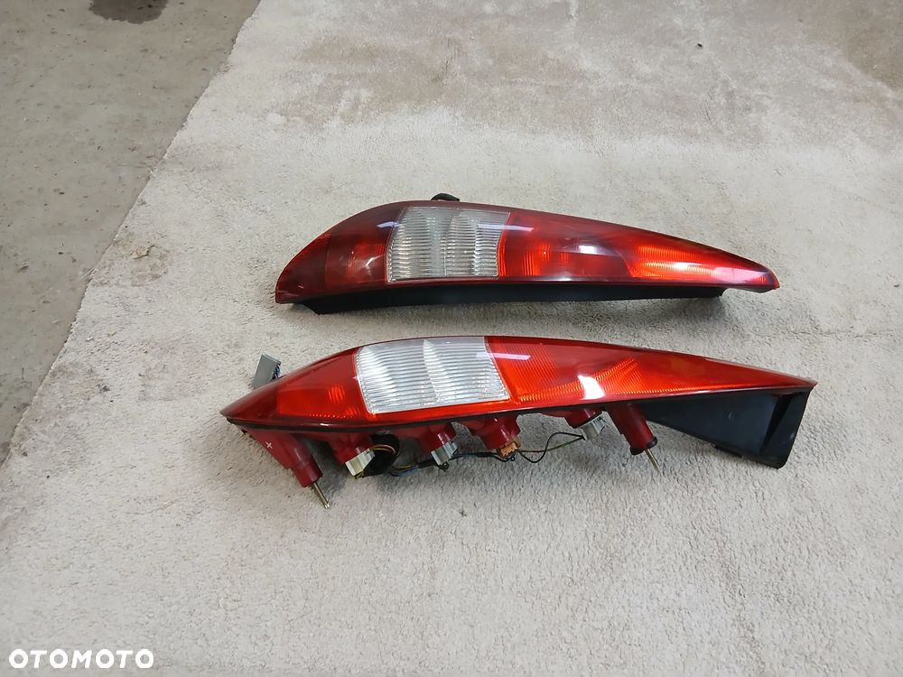 LAMPA TYLNA LEWA IPRAWA FORD MONDEO MK3 KOMBI LIFT - 3