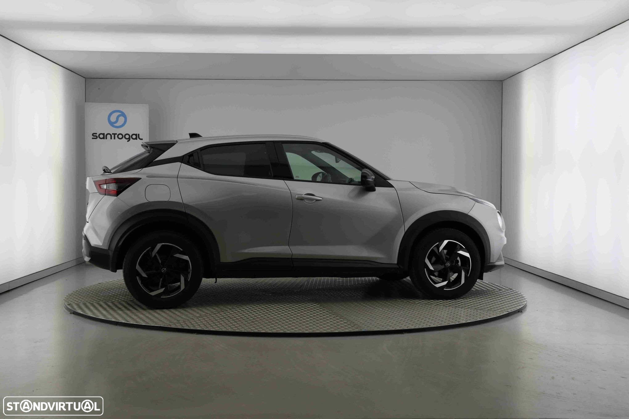 Nissan Juke 1.0 DIG-T N-Connecta NAV. DCT - 3