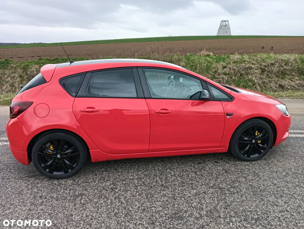 Opel Astra 1.4 T Cosmo - 5