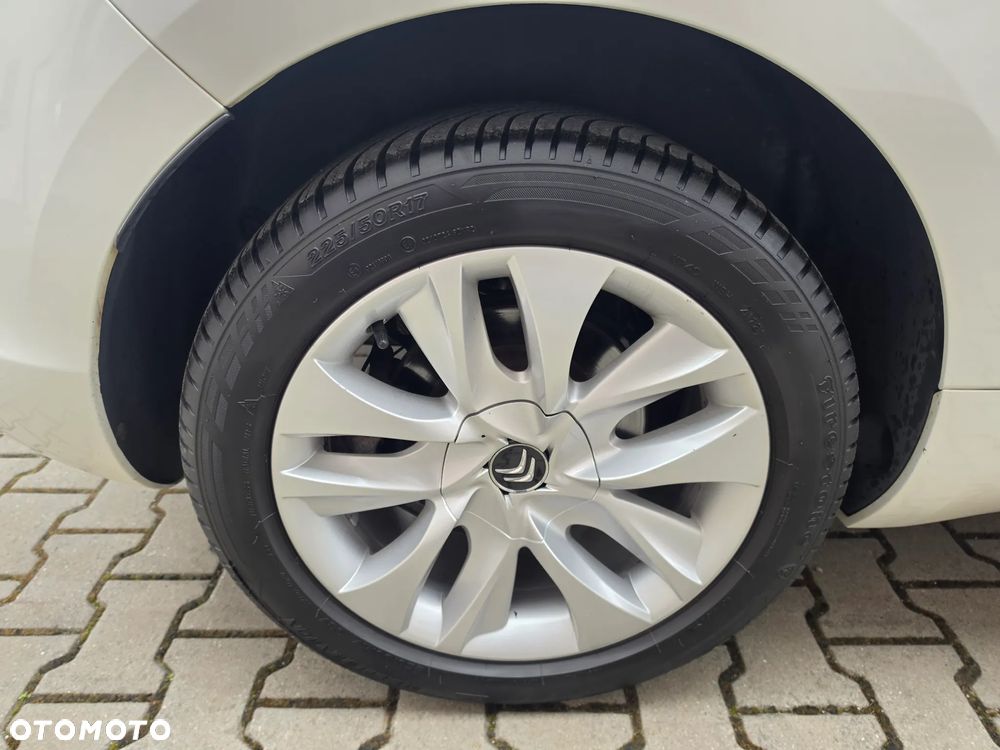 Citroën DS5 BlueHDi 180 EAT6 Business Class - 25