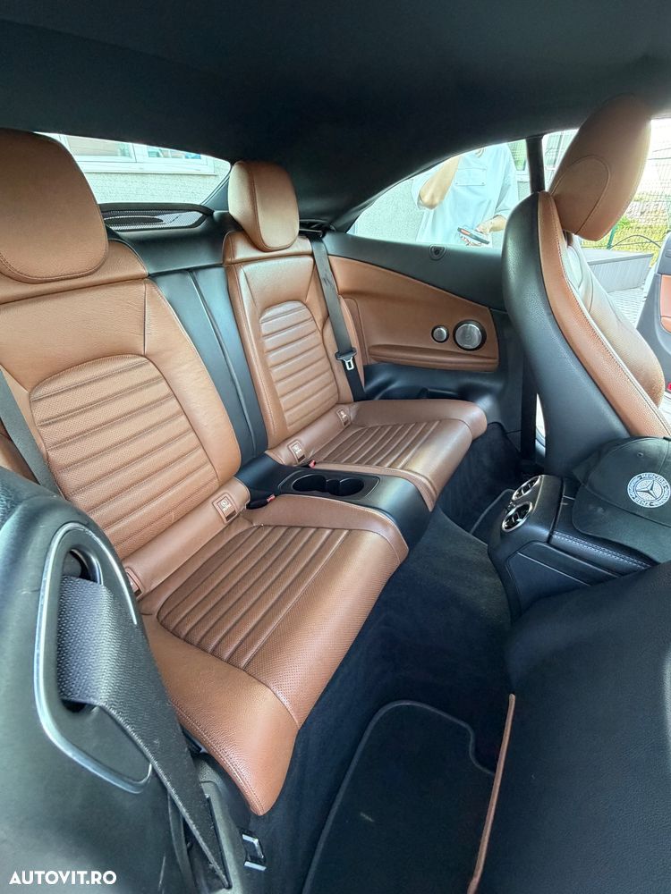 Mercedes-Benz C - 27