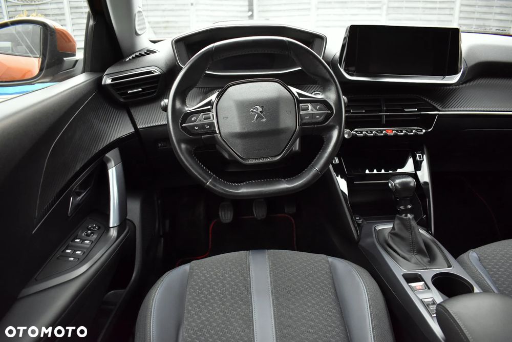 Peugeot 2008 ver-puretech-130-allure - 23