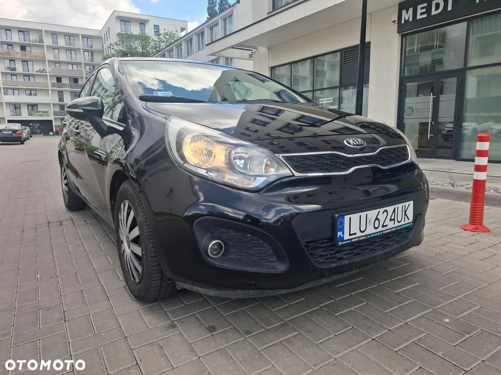 Kia Rio 1.2 Dream Team Edition - 6
