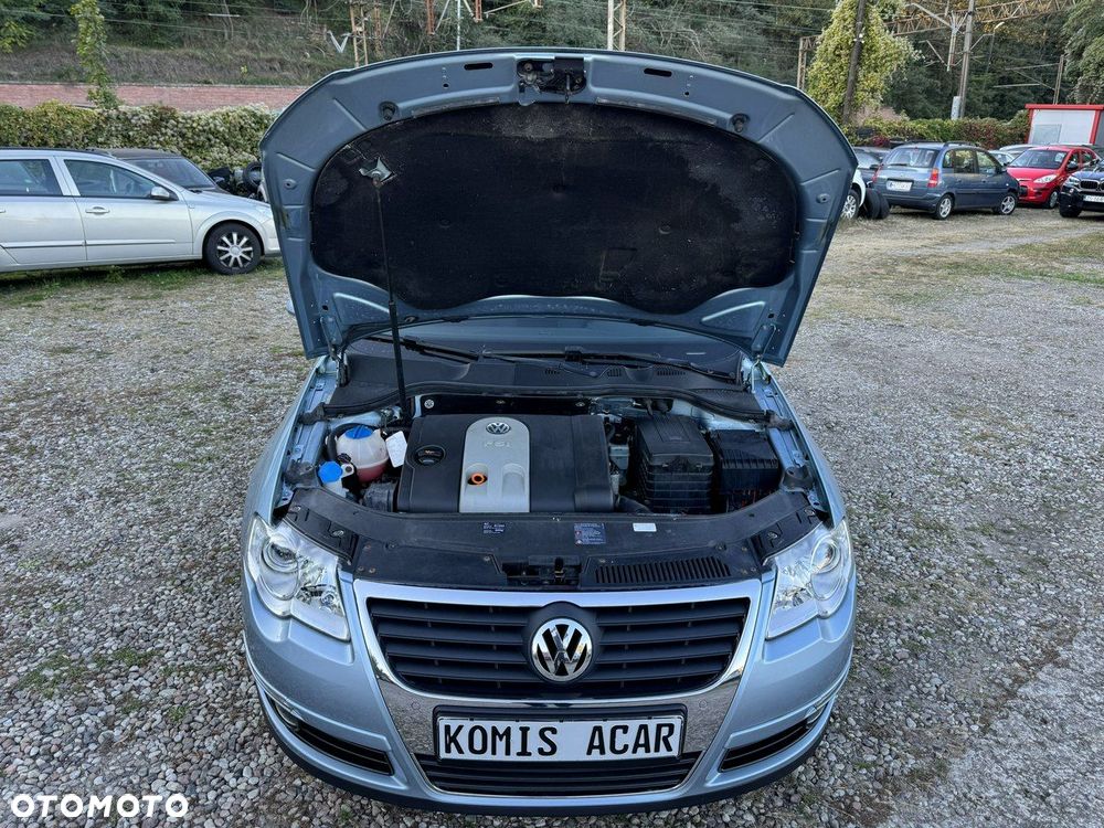 Volkswagen Passat - 10