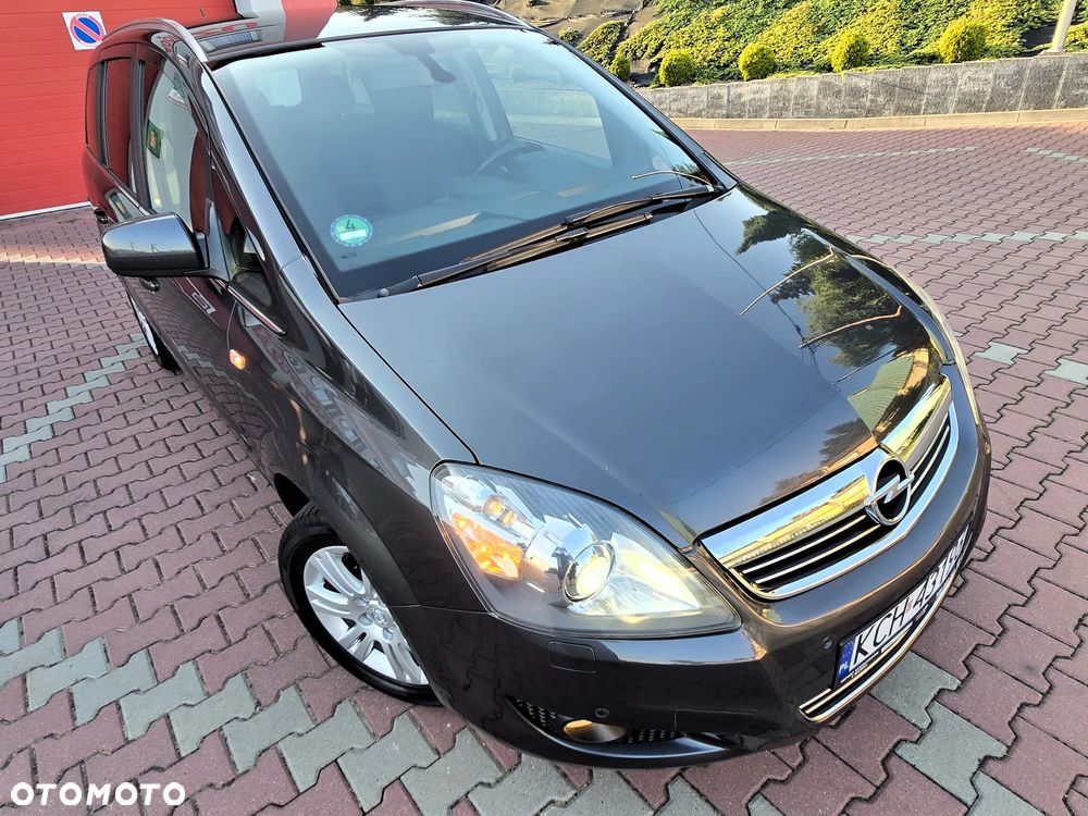Opel Zafira 1.8 Innovation 110 Jahre - 3