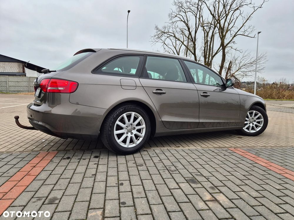 Audi A4 Avant 2.0 TDI e DPF Ambiente - 16