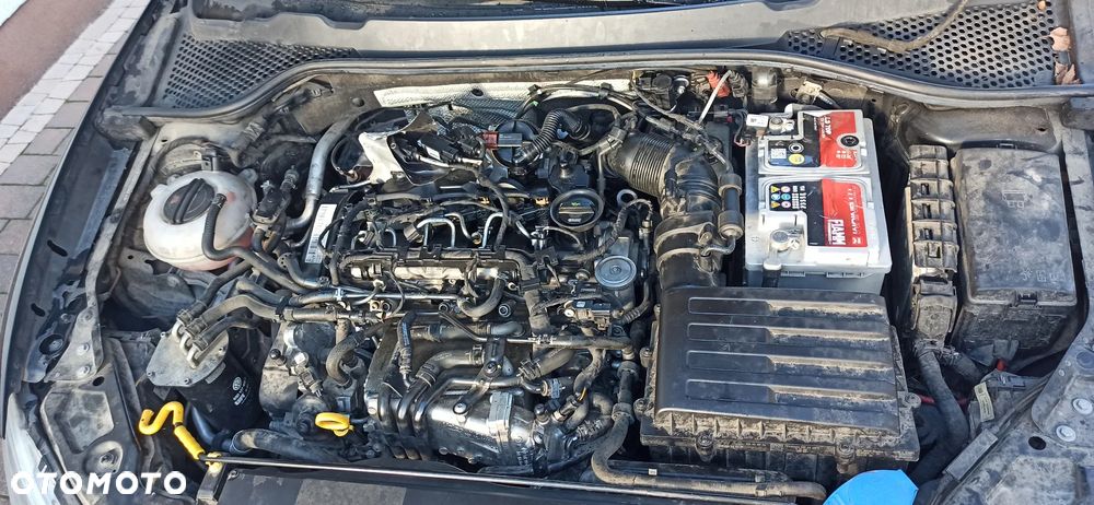 Seat Leon 2.0 TDI DPF Start&Stop FR - 9