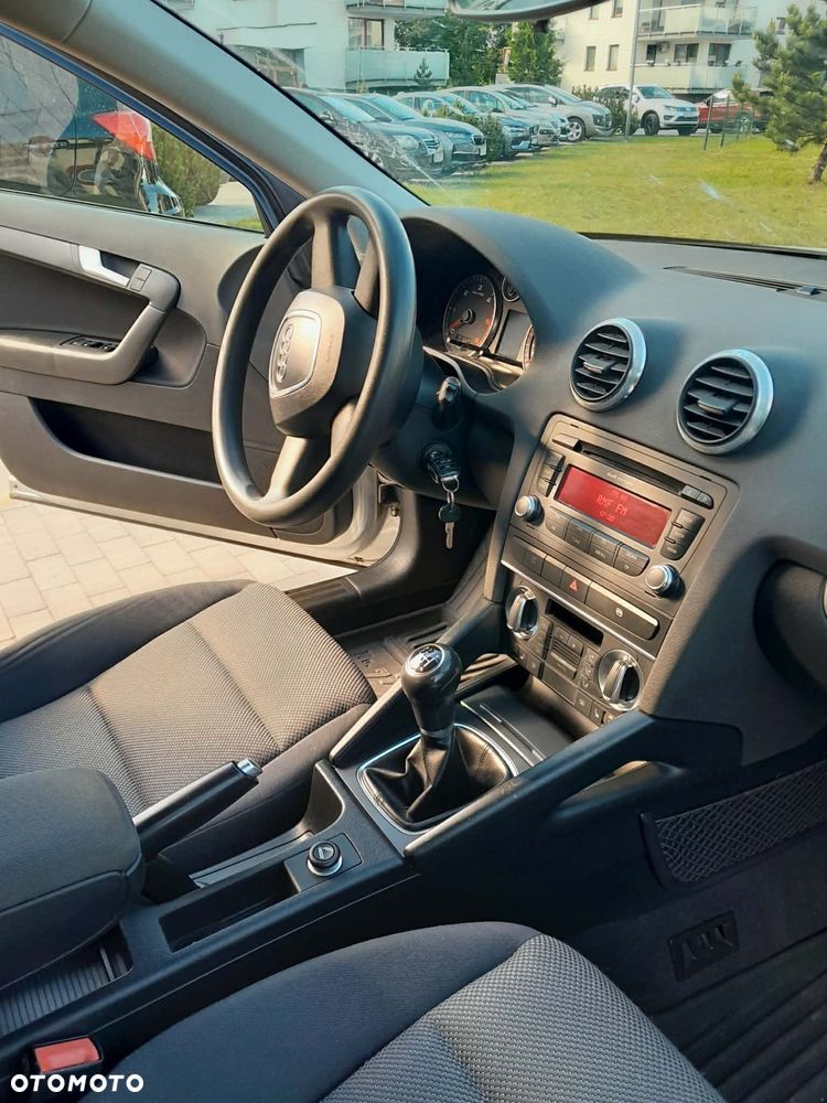 Audi A3 Sportback - 4