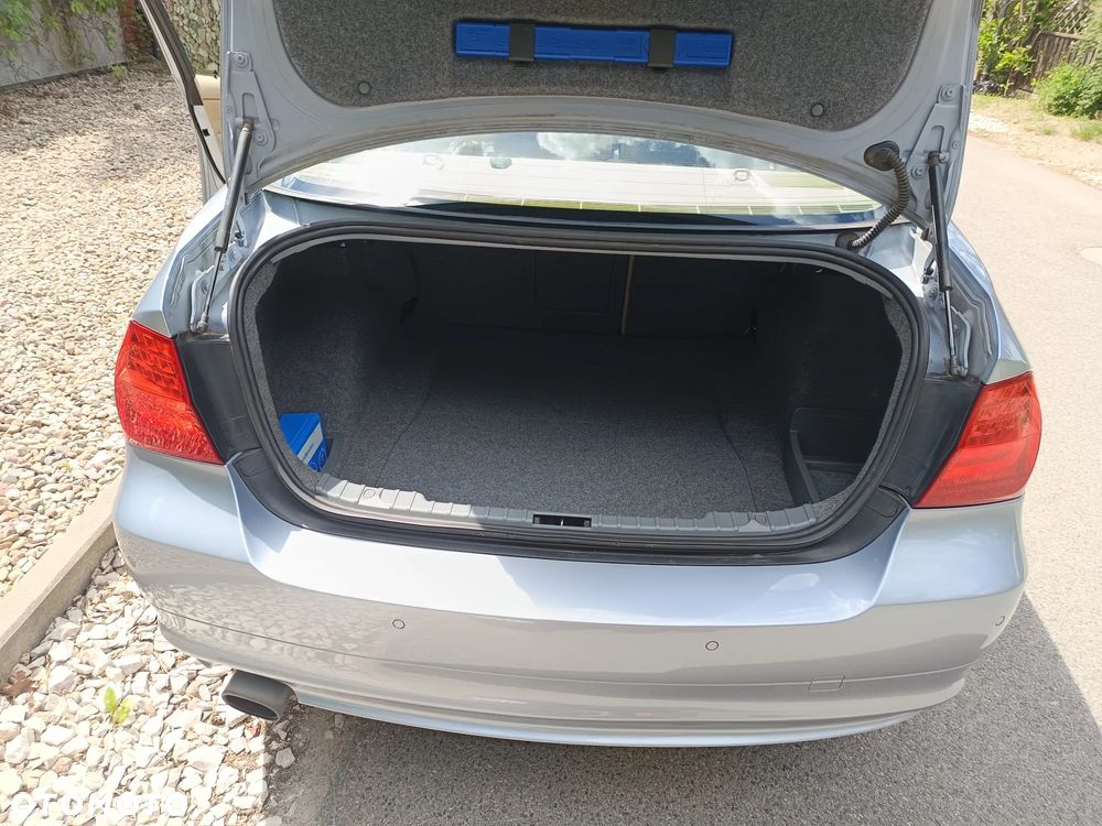 BMW Seria 3 - 19