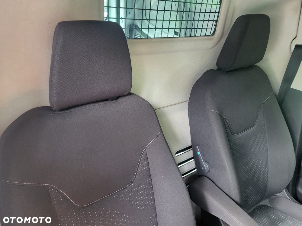 Ford Transit courier - 6