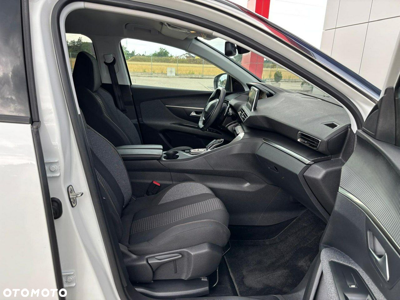 Peugeot 3008 1.2 PureTech Active S&S EAT6 - 14