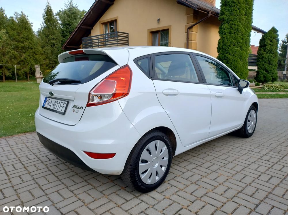 Ford Fiesta 1.25 Champions Edition - 6