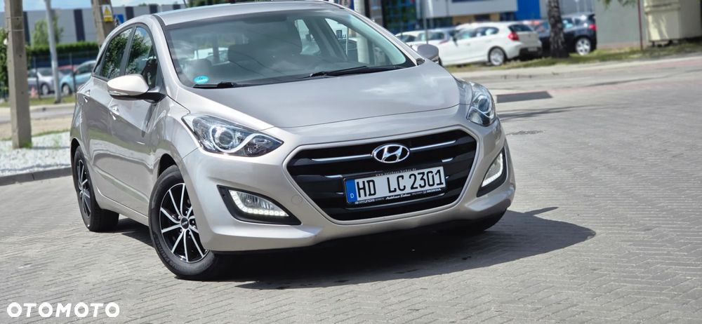 Hyundai i30 1.6 CRDi Premium - 20