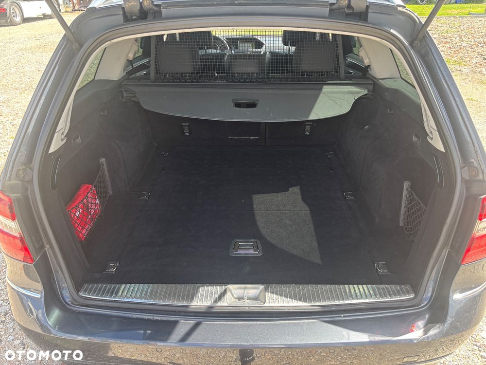 Mercedes-Benz Klasa E 250 CDI 4-Matic BlueEff Avantgarde - 8
