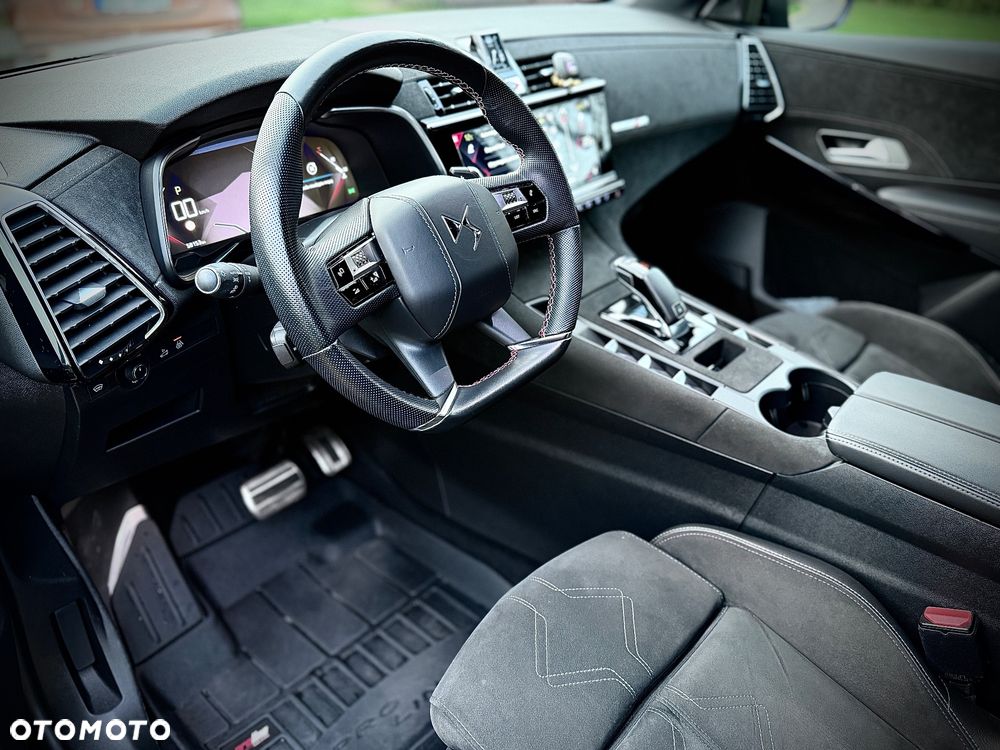 DS Automobiles DS 7 Crossback 1.6 PureTech Performance Line + - 31