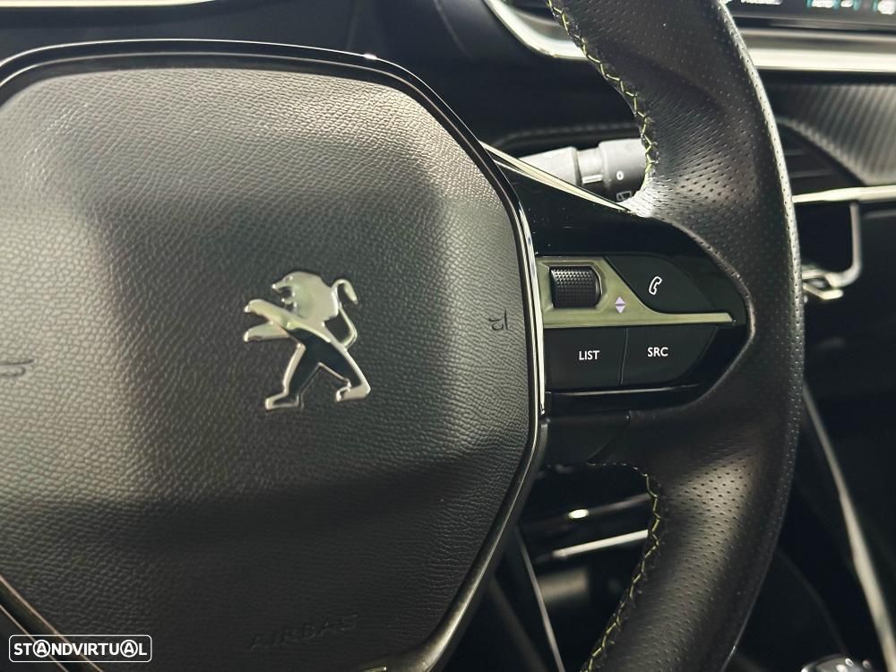 Peugeot e-2008 50 kWh GT Pack - 38
