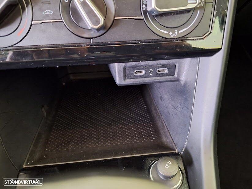 VW T-Cross 1.0 TSI Life - 20
