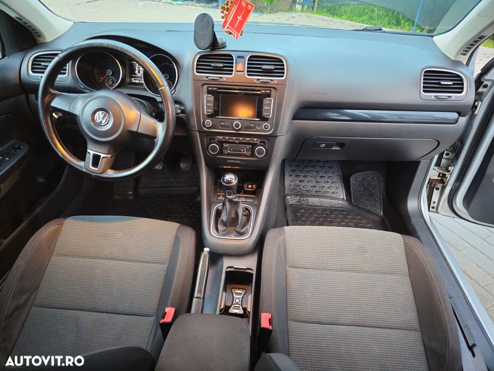 Volkswagen Golf 1.6 TDI DPF Trendline - 12