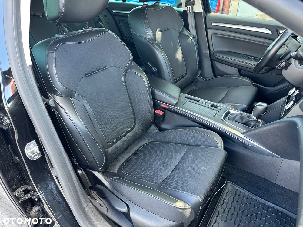 Renault Megane 1.3 TCe FAP Techno EDC - 28