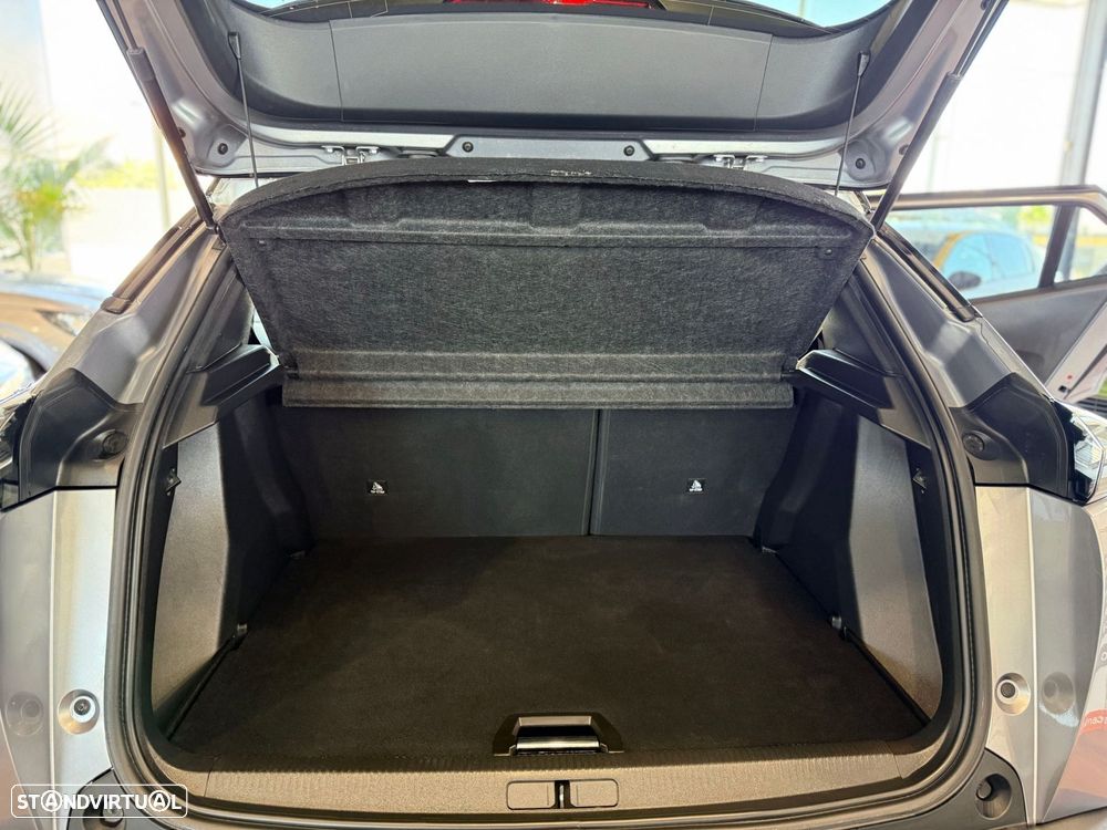 Peugeot 2008 1.2 PureTech GT Pack EAT8 - 34