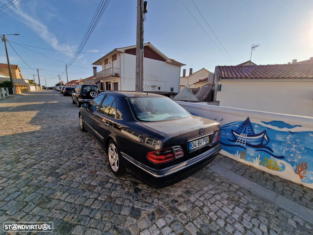Mercedes-Benz E 320 CDi Elegance - 2