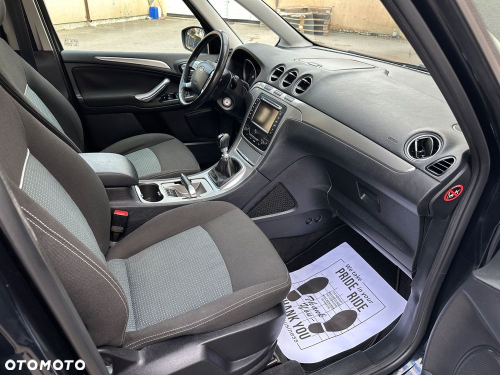 Ford Galaxy 1.6 TDCi DPF Start-Stop Champions Edition - 32