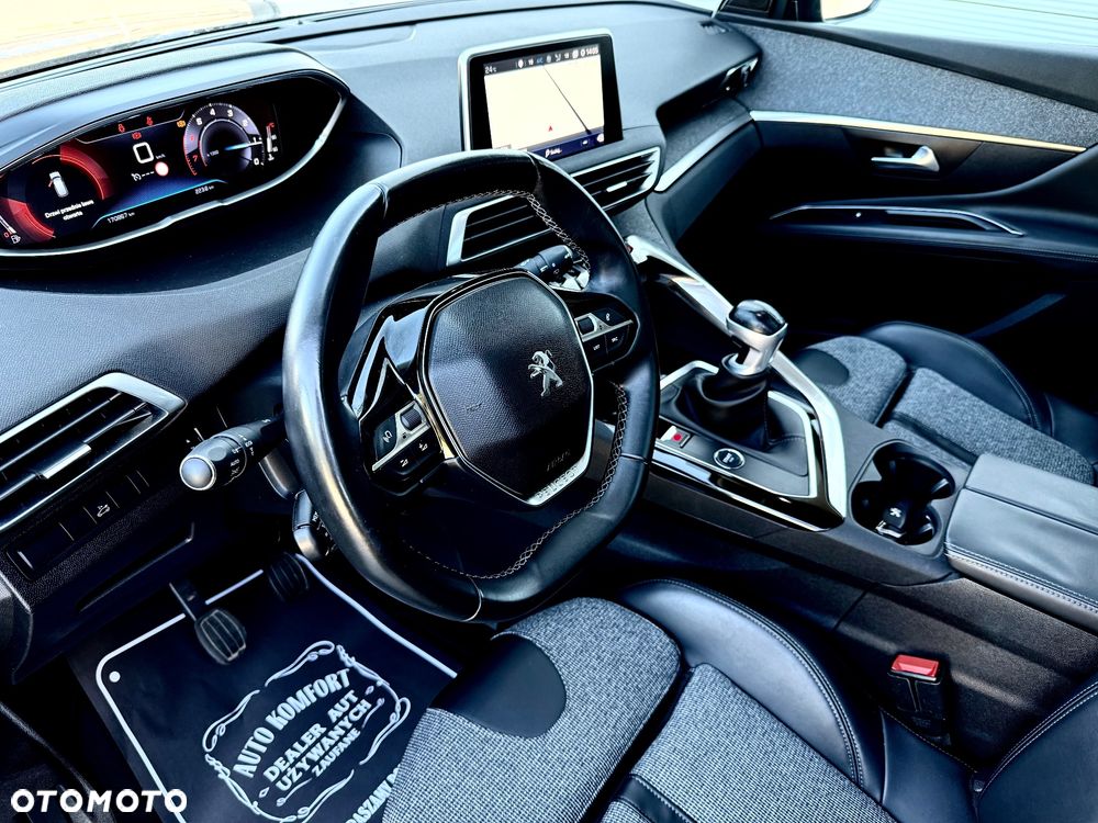 Peugeot 3008 PureTech 130 Stop & Start GPF Allure - 23