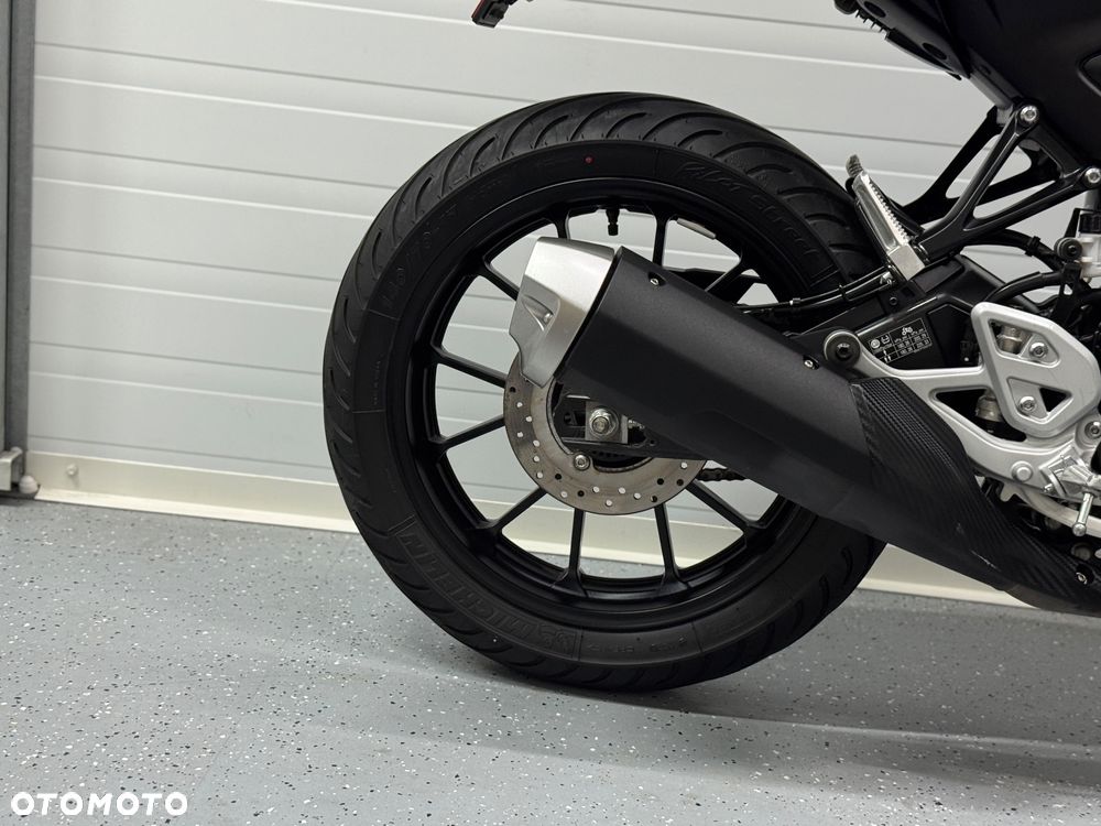 Yamaha MT - 4