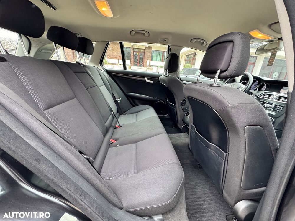 Mercedes-Benz C 200 CDI DPF BlueEFFICIENCY - 13