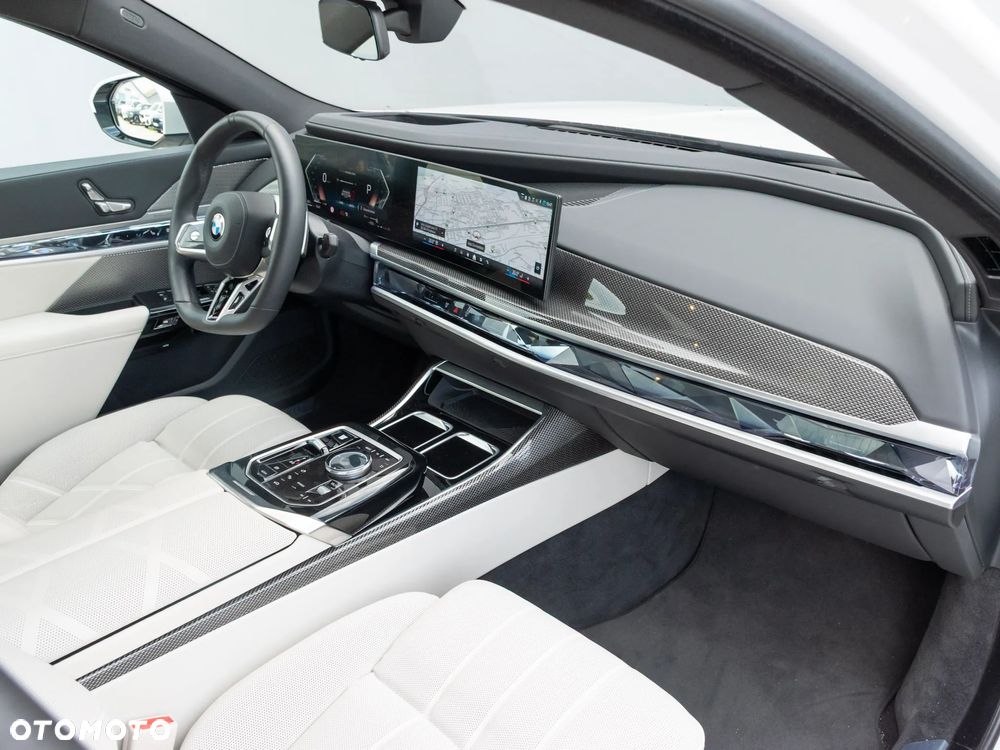 BMW Seria 7 - 14