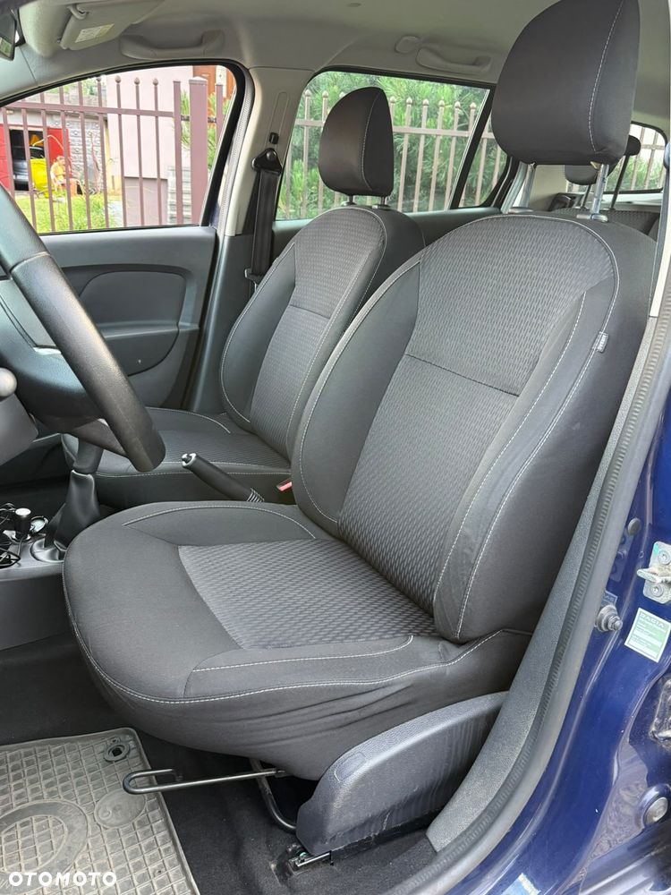 Dacia Logan TCe 90 S&S Laureate - 17