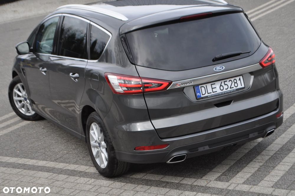 Ford S-Max - 14