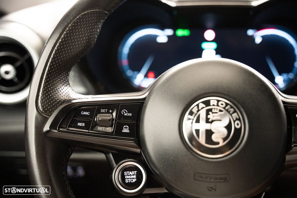 Alfa Romeo Tonale 1.5 Hybrid Sprint - 20