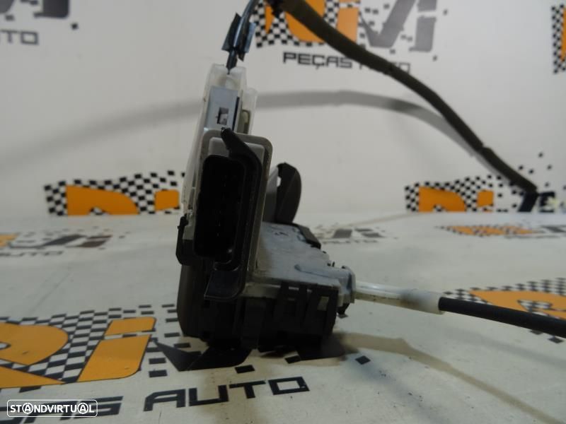 Fecho Da Porta Frente Esquerda Peugeot Rcz  184079 / 184 079 - 3