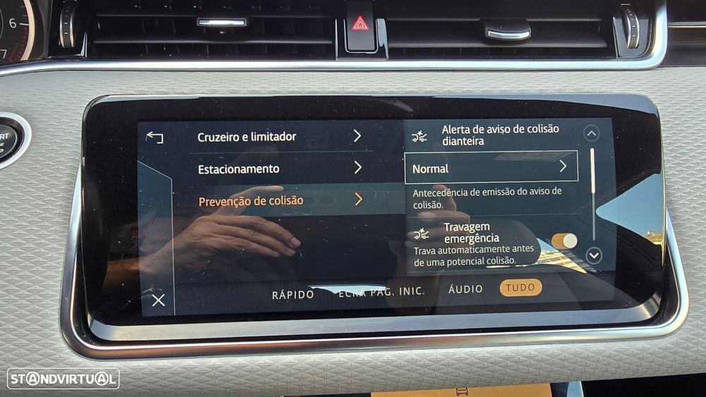 Land Rover Range Rover Evoque - 42
