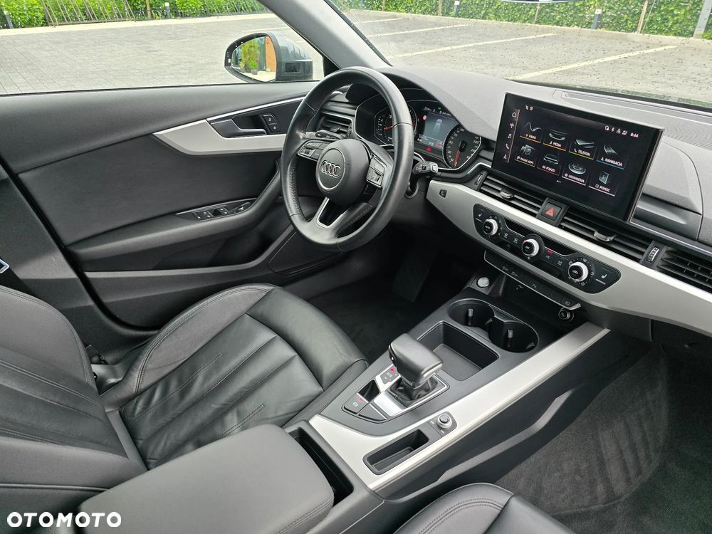 Audi A4 Avant 35 TDI S tronic S line - 34