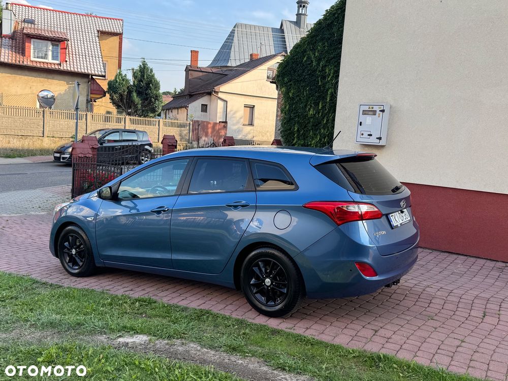 Hyundai i30 1.6 Premium - 3