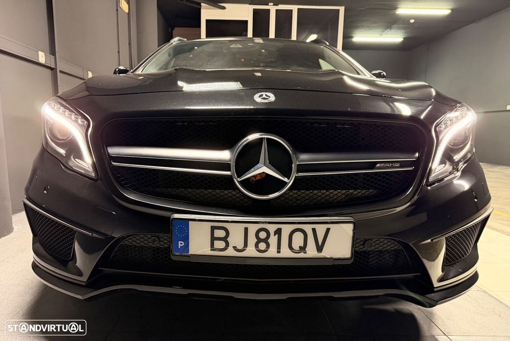 Mercedes-Benz GLA 45 AMG 4-Matic - 14