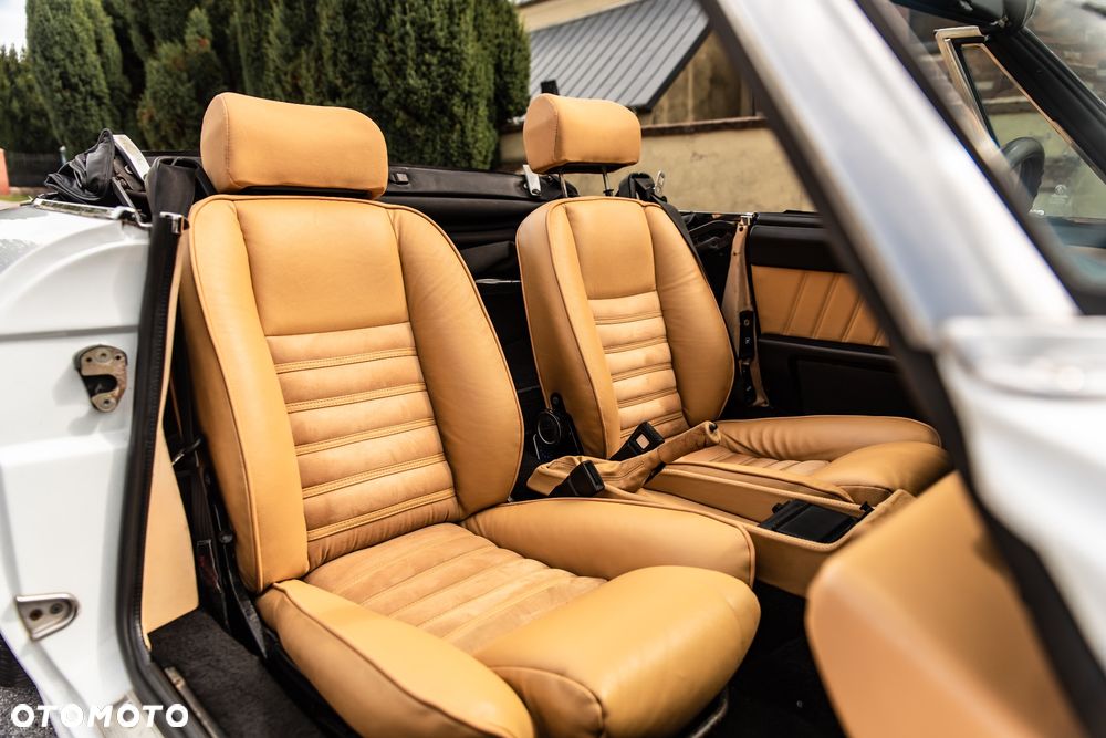Alfa Romeo Spider - 7